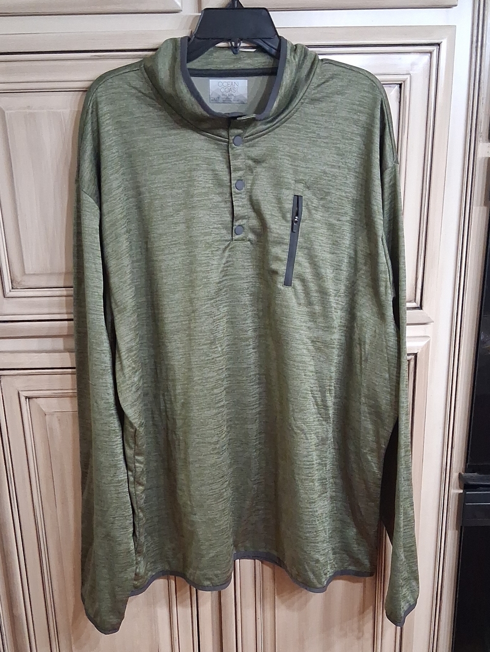 Men's Olive Green Ocean & Coast Henley Style Shirt - Size 2XLT